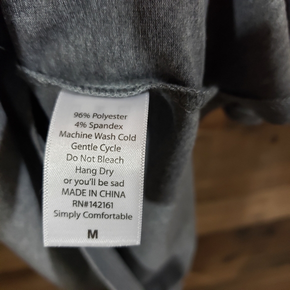 Lularoe Randy with stars & stripes sleeves raglan - Picture 5 of 8